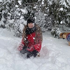 Meet your Posher, Daniela